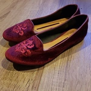 $7 w/ bundle! New Directions Velvet Flats